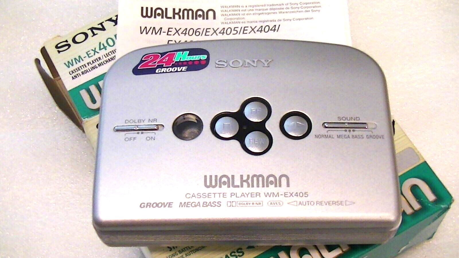 SONY WALKMAN WM−40 Sony WM-40 ▷ Walkman.land