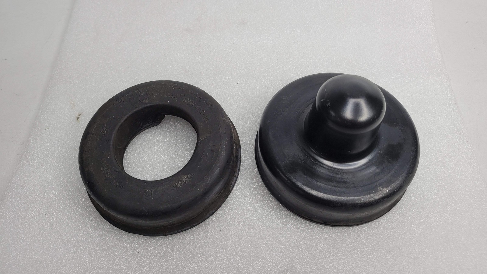 Upper Coil Rear Spring Rubber Pad Mount 6764419 BMW G80 M3