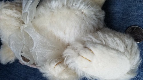 BOYDS BEARS AND FRIENDS 