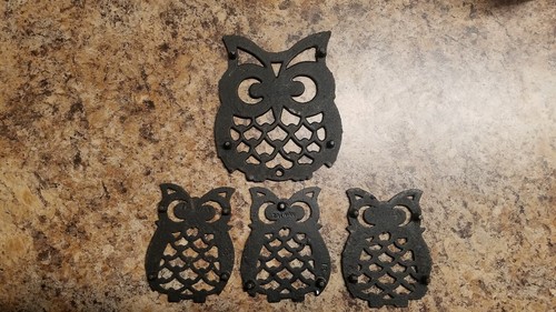 Mid Century Vintage Black Metal Owl Trivet Set of 4  1 Large & 3 Small