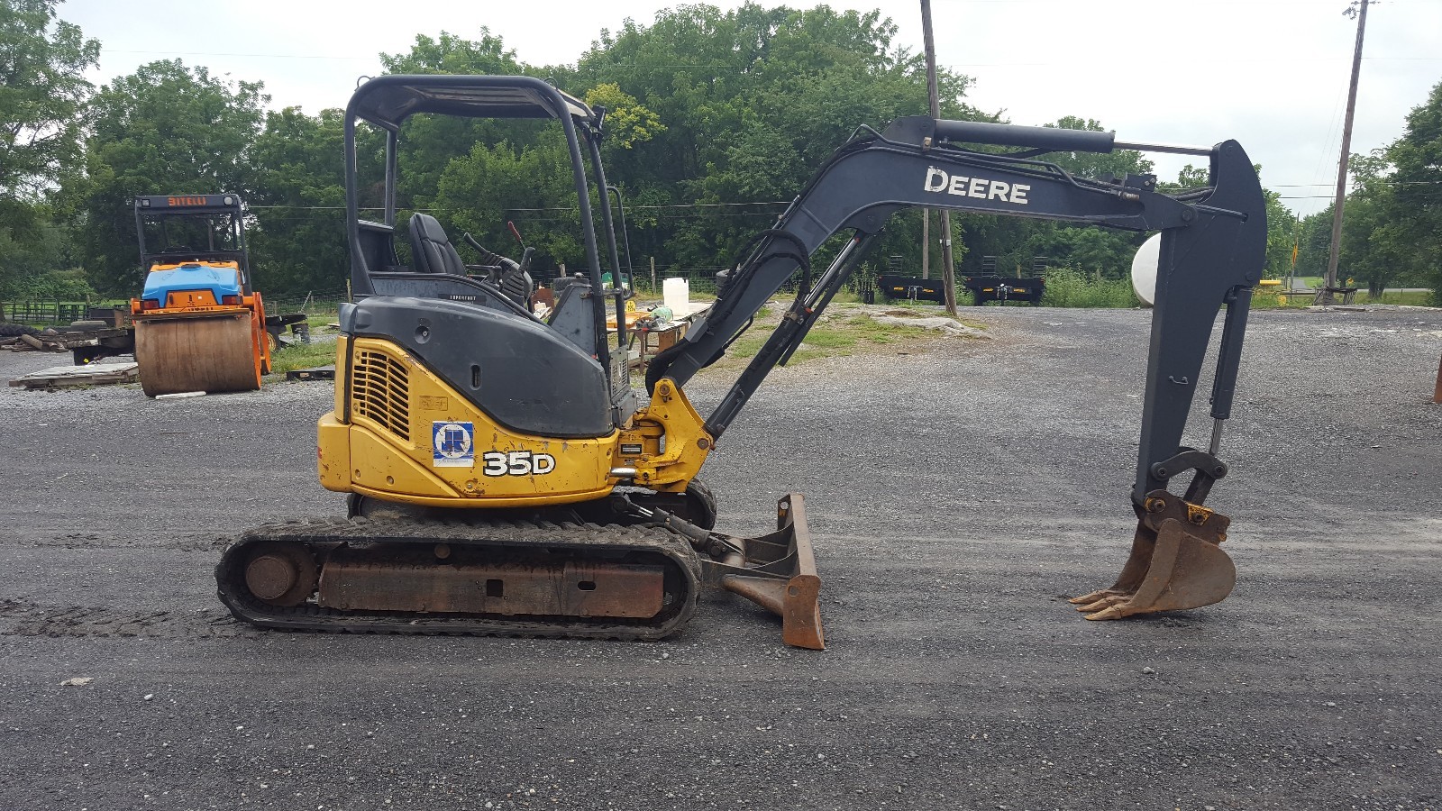 2011 John Deere 35D Mini Excavator