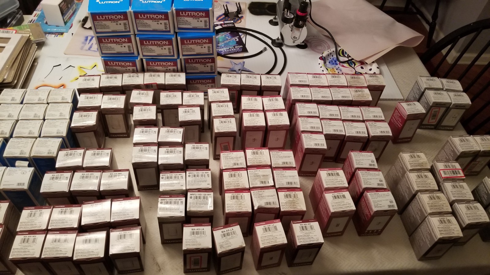 Lutron Wholesale Lot Quantity of A Total Of 253 Dimmer Switches NEW