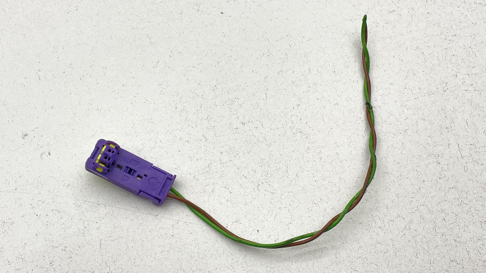 VW Audi Porsche Wiring Harness Plug Connector 2 Wire Pigtail OEM #4F0972571B