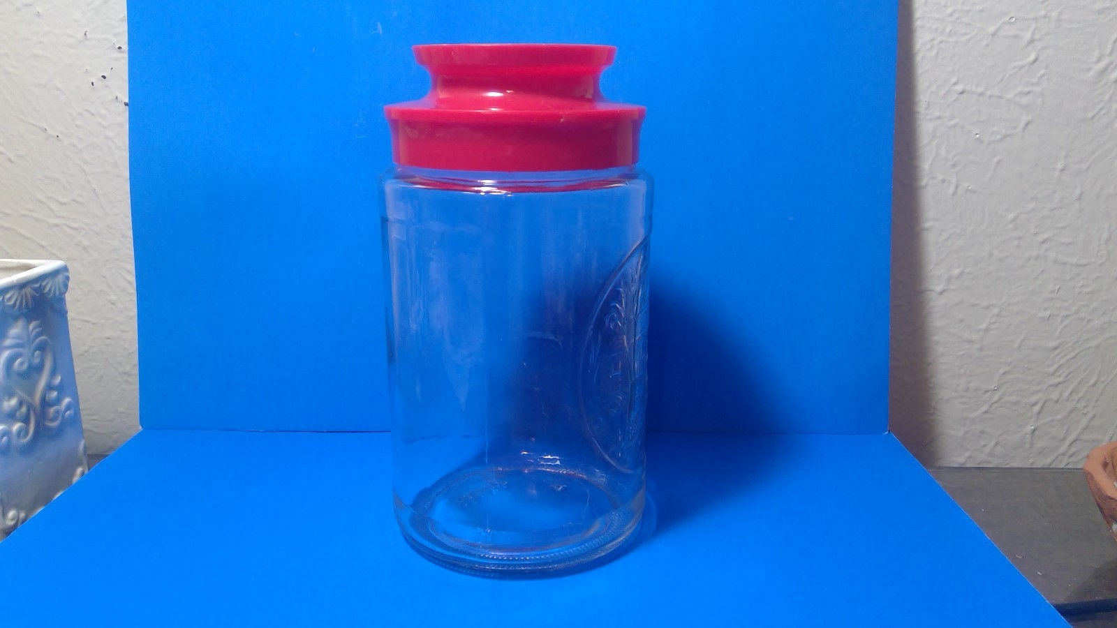 Vintage 1970s Anchor Hocking Tang Collector Series Canister, 