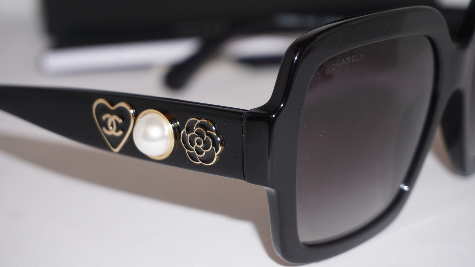 CHANEL Sunglasses New Square Black Pearl Logo Grey CH5479 CHANEL Sunglasses New Square Black Pearl Logo Grey CH5479