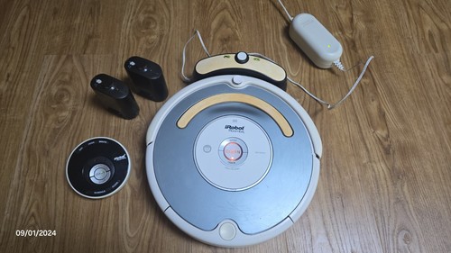 iRobot　Roomba　RVG-Y1 ホワイト 動作品】iRobot Roomba Essential robot/RVG-Y1/ロボット掃除機