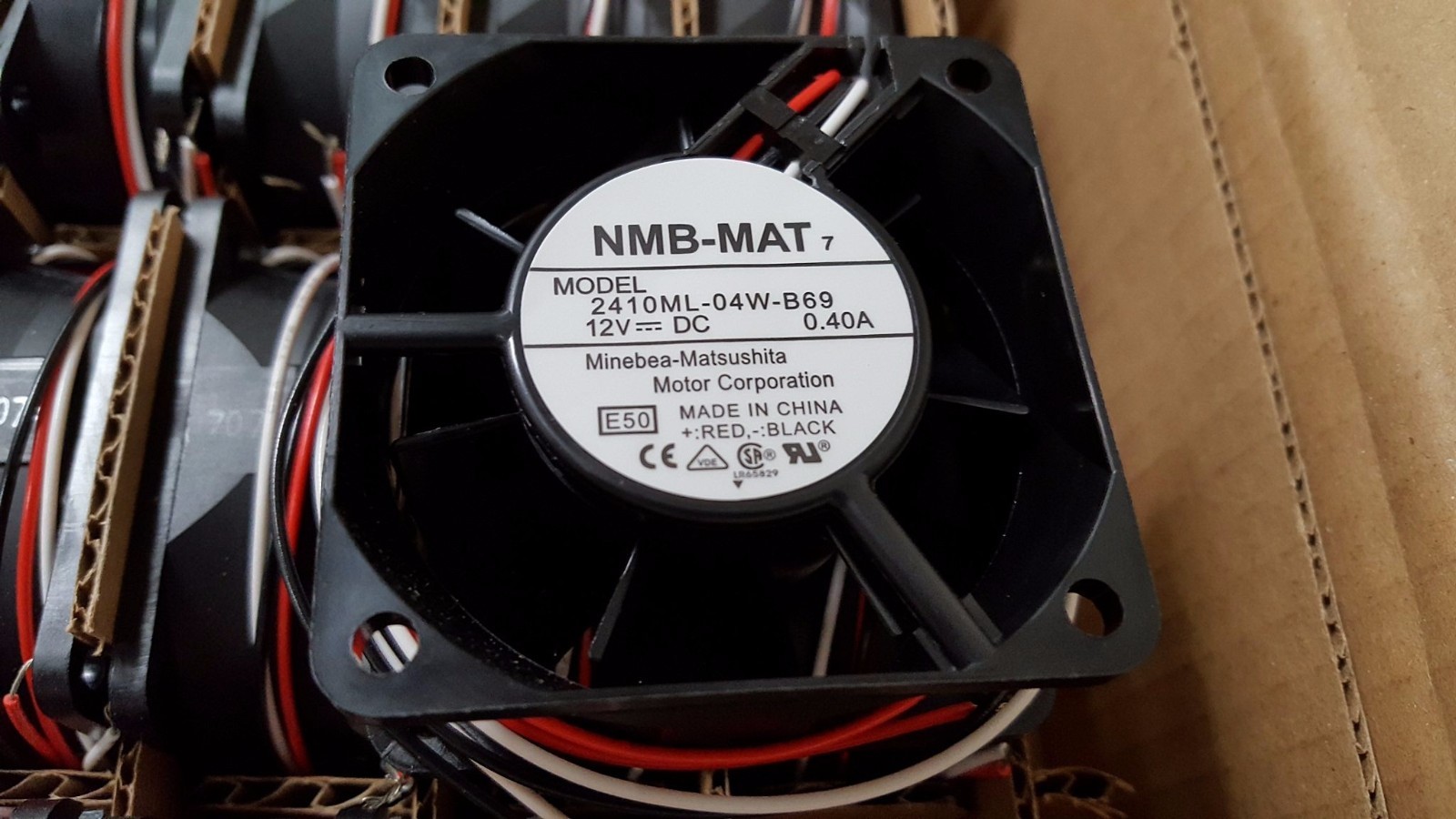 FAN NMB  2410ML-04W-B69-E50 , 60x60x25 mm , 12VDC, 0.4A, Brushless