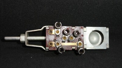 NORS 1938 CHRYSLER DODGE DESOTO PLYMOUTH HEADLIGHT SWITCH 684038 MOPAR DPCD
