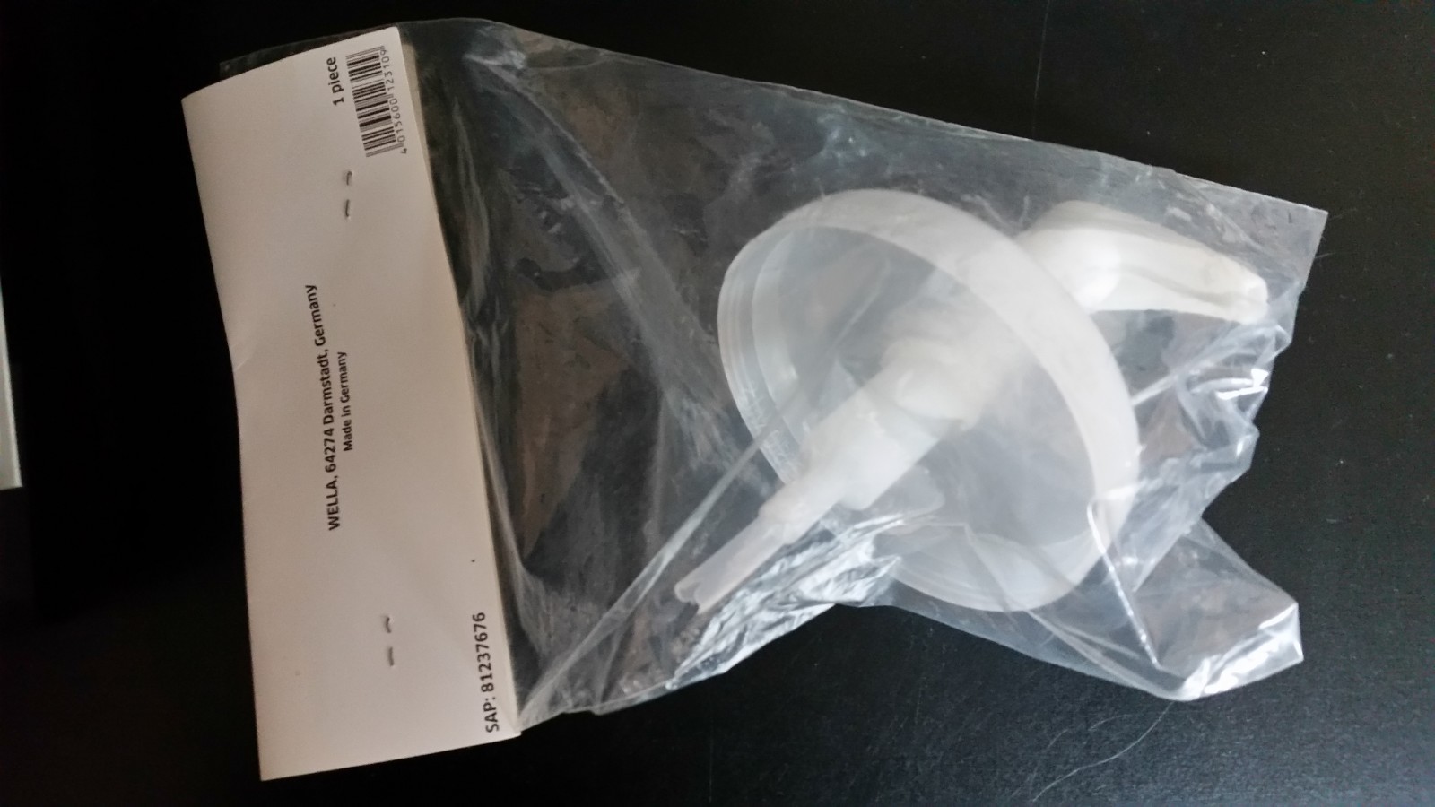 Wella 500 ml Professional Jar Pump