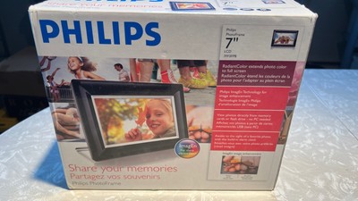 Philips 7FF3FP 7'' Digital Picture Frame in Black