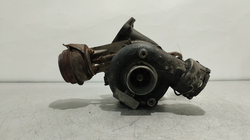 Gt1749va Turbocompresseur Pour Audi A4 (8e2 B6) 1.6 Liftback 2001 03g145702k