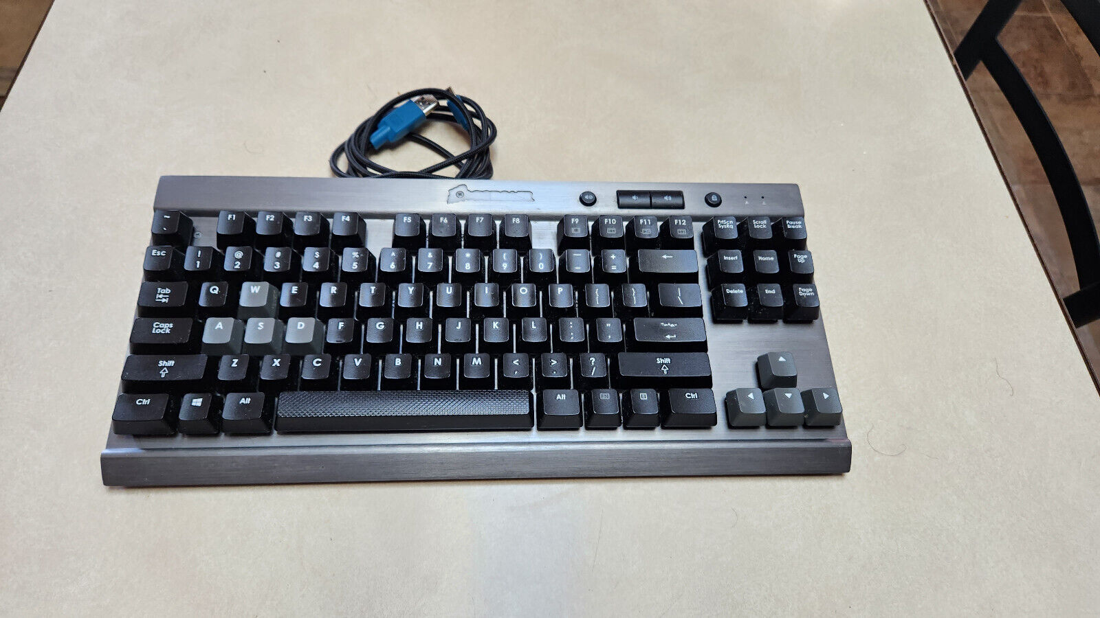 Corsair Vengeance K65 CH-9000040-NA Wired Gaming Keyboard Fr