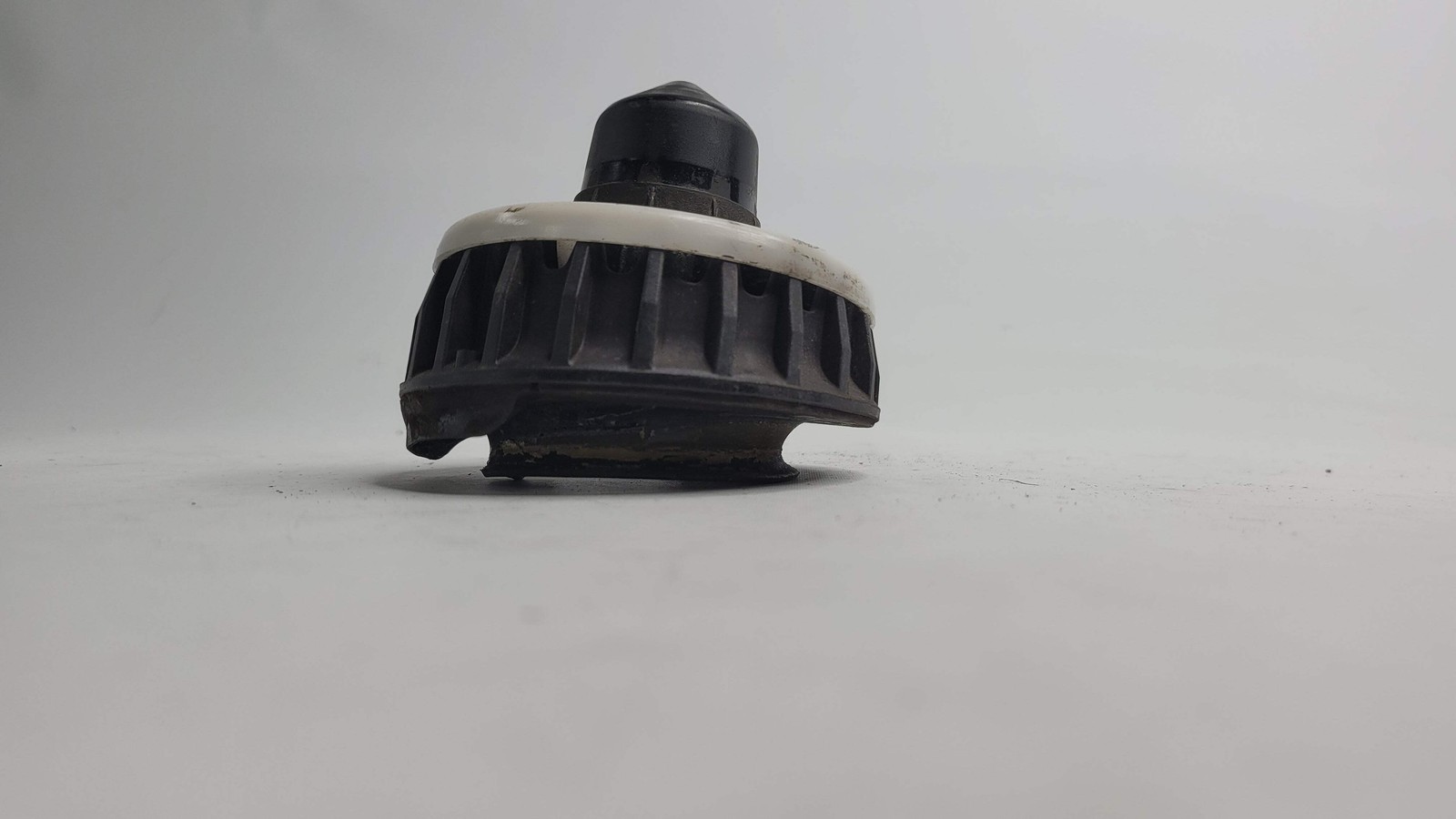 0 Bmw G80 M3 - REAR Upper Spring Rubber Mount 6875395 image 2