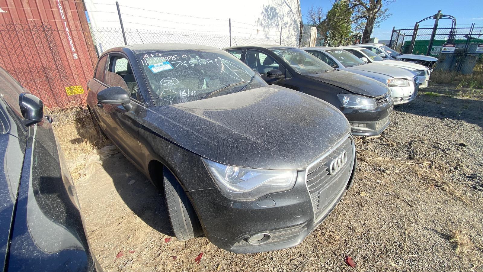 2011 Audi A1 DOOR TRIM RH FRONT 8X /S1 LEATHER 12/10-10/18 - BLACK image 9