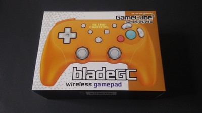 Retro Fighters BladeGC Orange - GameCube, Switch, PC 2.4 Ghz Wireless Controller