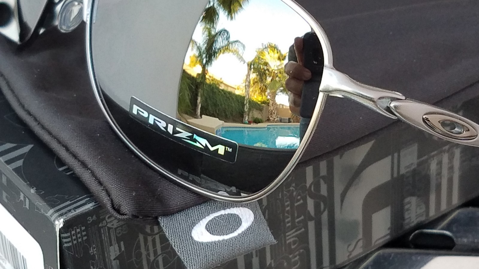 Pre-owned Oakley Crosshair Aviator Sunglasses 4060-2261 Lead W / Prizm Black Polarized
