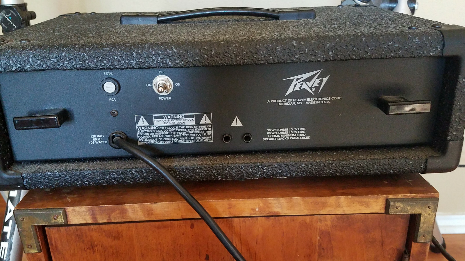 Peavey MP4 Plus complete PA System