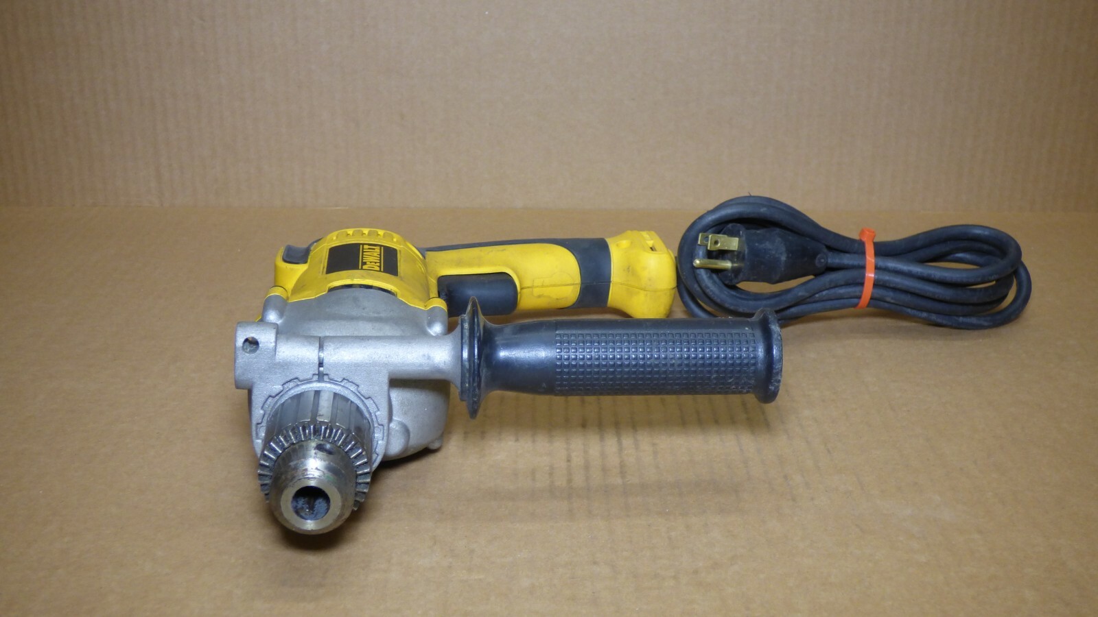 DeWALT DWD210G Variable Speed Reversible Corded Electric Drill, 1/2