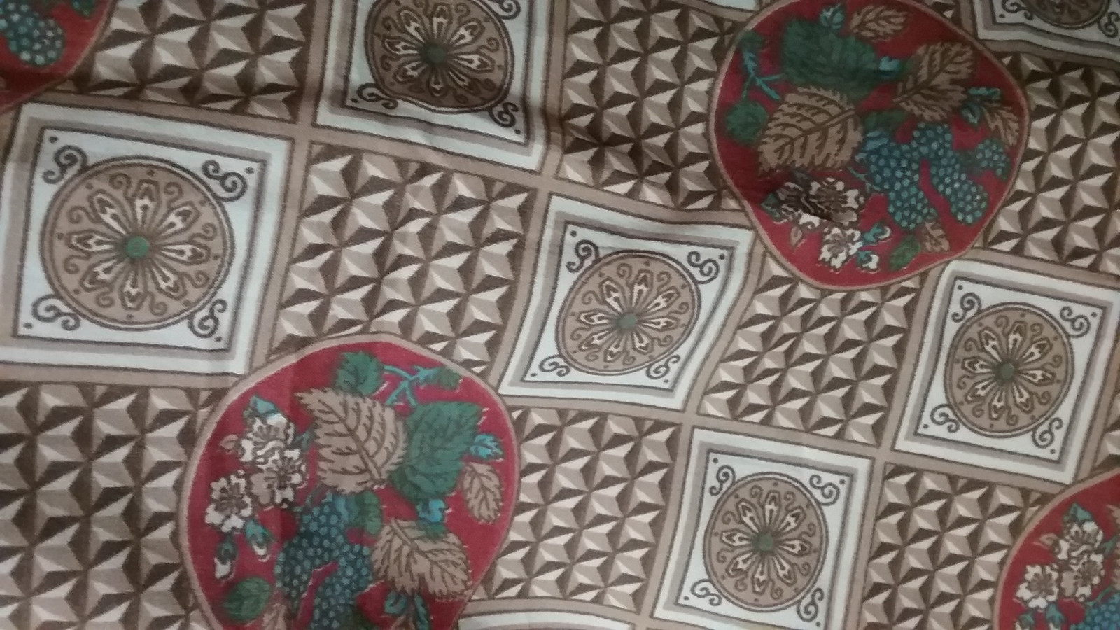 JASON MAXWELL NEW YORK NECK SCARF