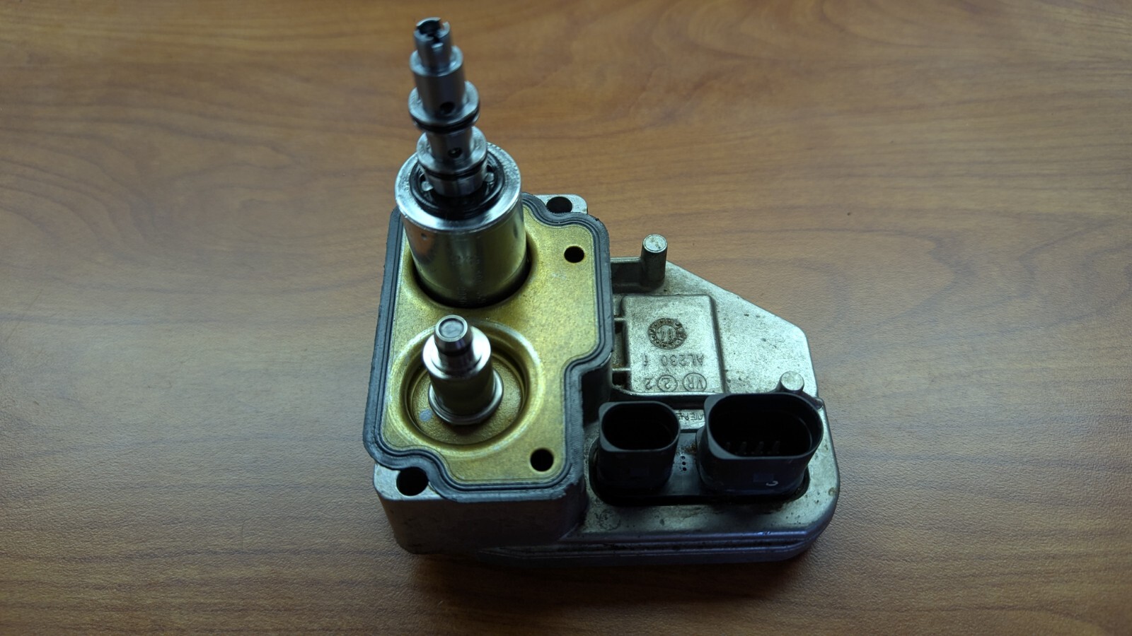 5cコントロール Volvo OEM AWD Haldex Differential Control Module 5WP22229