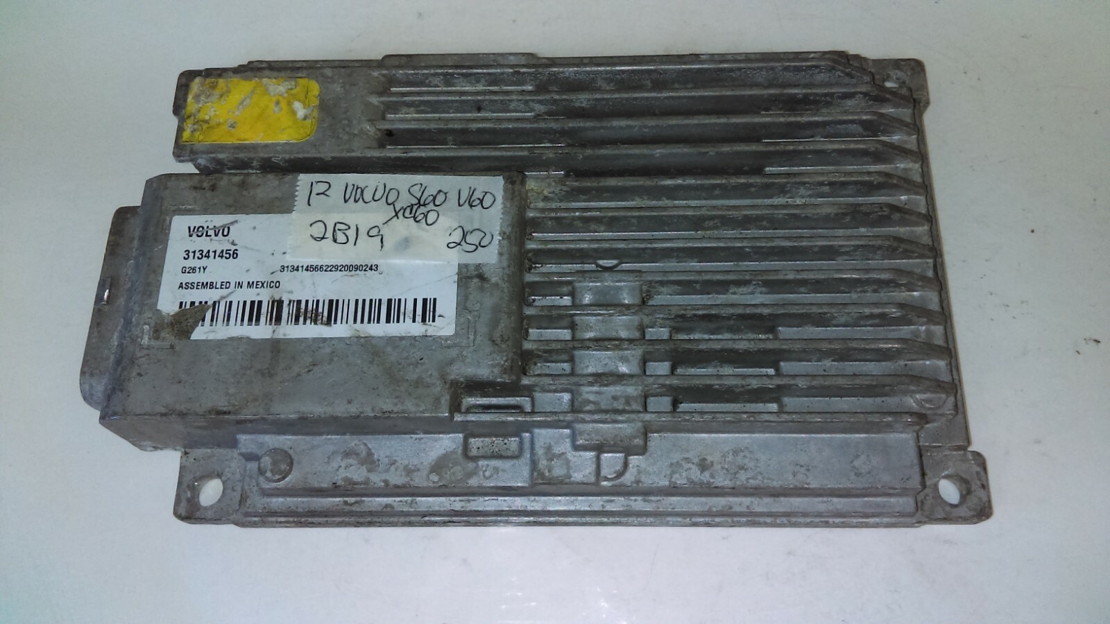 2012 Volvo S60 V60 XC60 collision warning control module