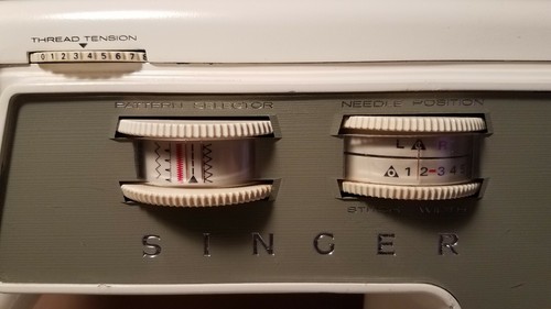 Singer Stylist Sewing Machine Zig-Zag Model 774 In Excellent Working Condition