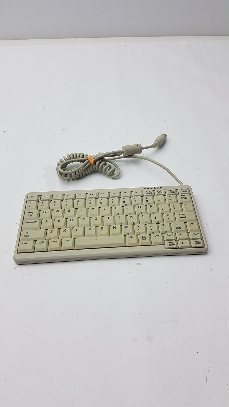 AK Active Key AK-4100-P-W/US Keyboard Model K82A Medical Unit