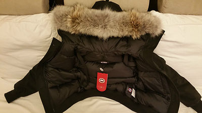 Pre-owned Label Edition Brand Red  Black Canada Goose Hologram Chilliwack Xl Jacket