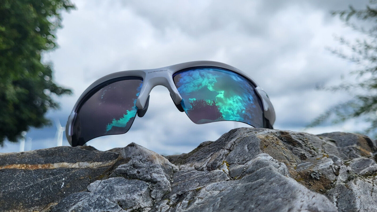 Oakley Jawbreaker Polished Black Clear/Black Photo Iridium Oakley Jawbreaker Polished Black Clear/Black Photo Iridium