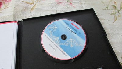 Bernina Artista USB BORDER EMBROIDERY SET/w Tutorial cd and Color Charts EXC
