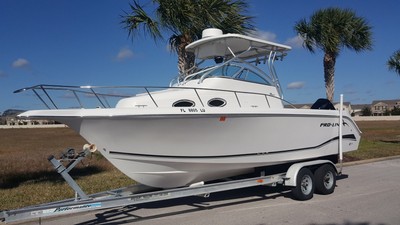 2001 Proline 26 Walkaround Hardtop N/R WALK/SPORTFISH/OFFSHORE