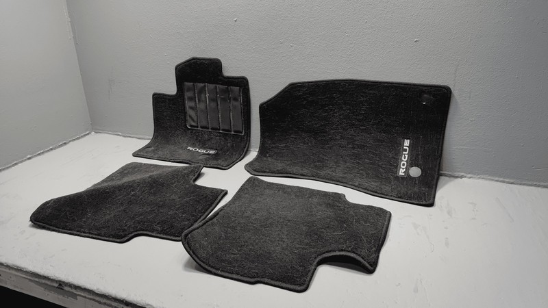 Used 2021-2022 Nissan Rogue Front & Rear Interior Floor Carpet Liner Mat Set of 4 OEM