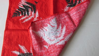 Linen Napkins~Set of 6 Bright Red With Black & White Ferns ~ 17