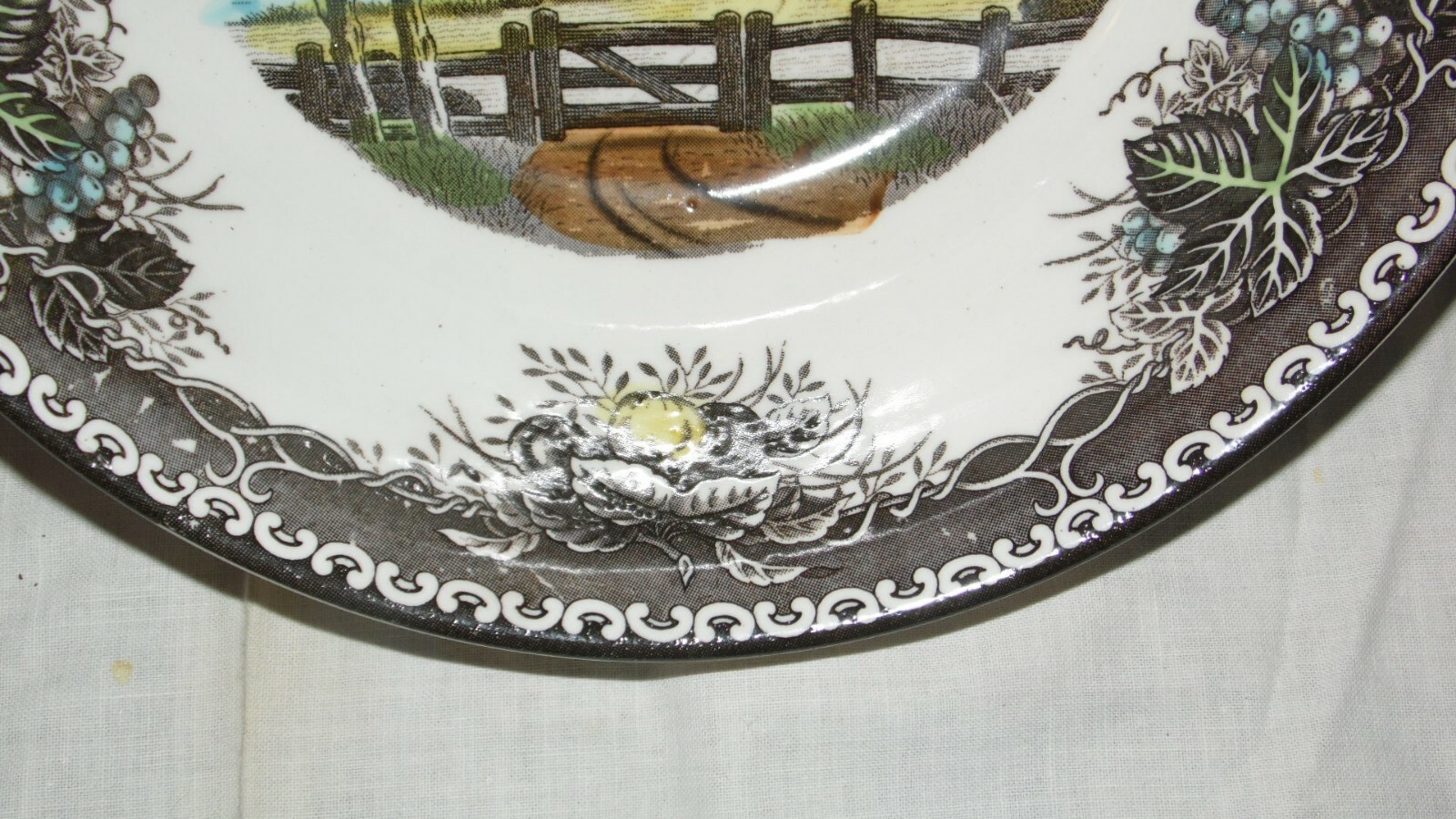 VINTAGE COUNTRY HOUSE SPRING VALLEY TRANSFERWARE LARGE SERVING BOWL FARM SCENE