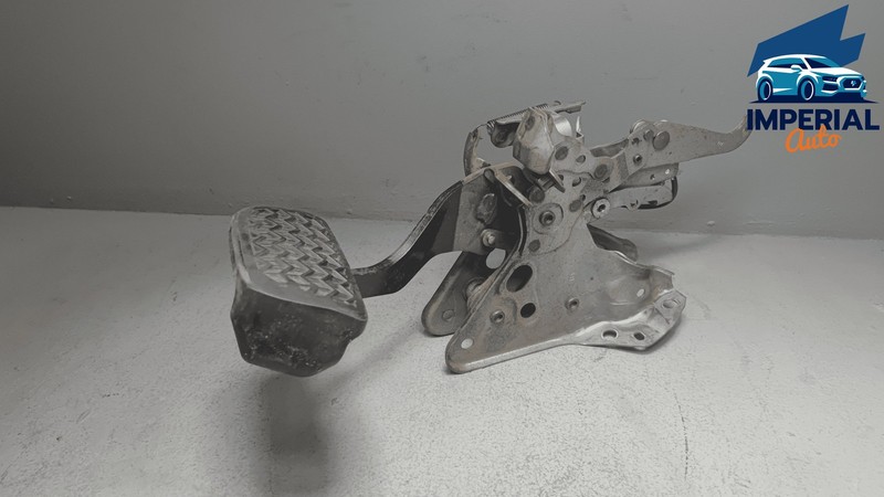 Used 2019 - 2022 Toyota RAV4 Brake Stop Pedal W/ Bracket  Assembly OEM