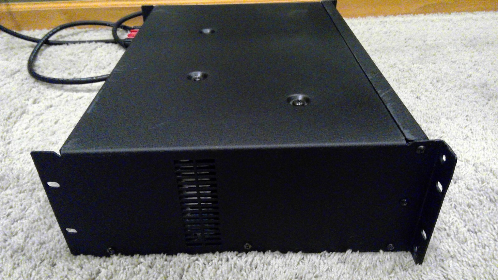 Crest Audio VS1500 Professional Rack Mount Power Amplifier