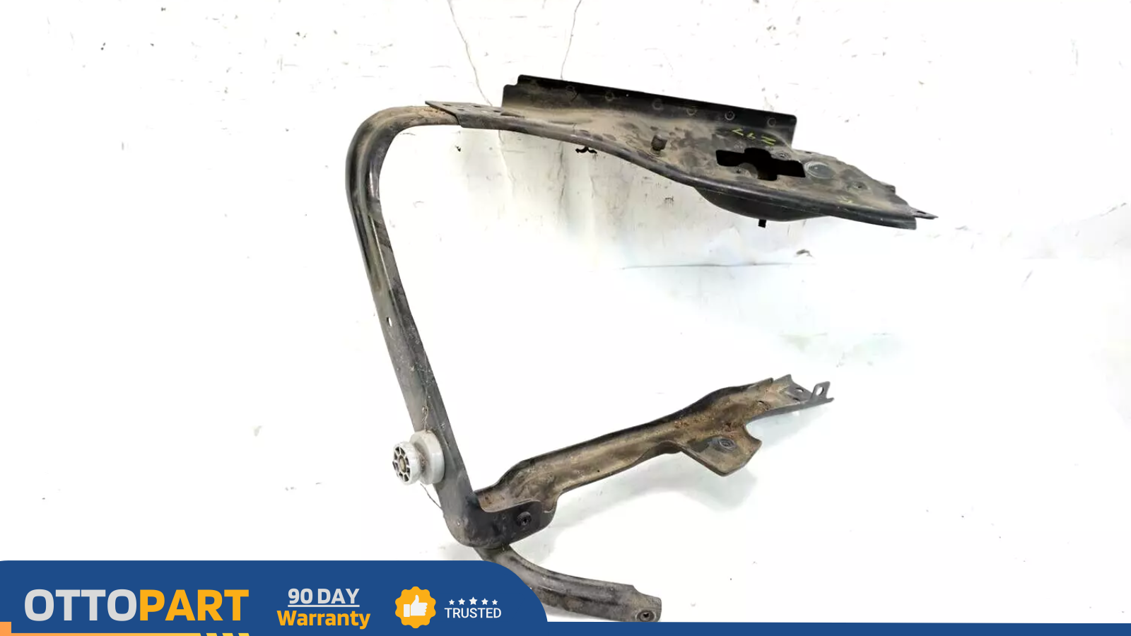 Mercedes W251 R-Class Front Right Passenger Headlight Head Light Bracket OEM
