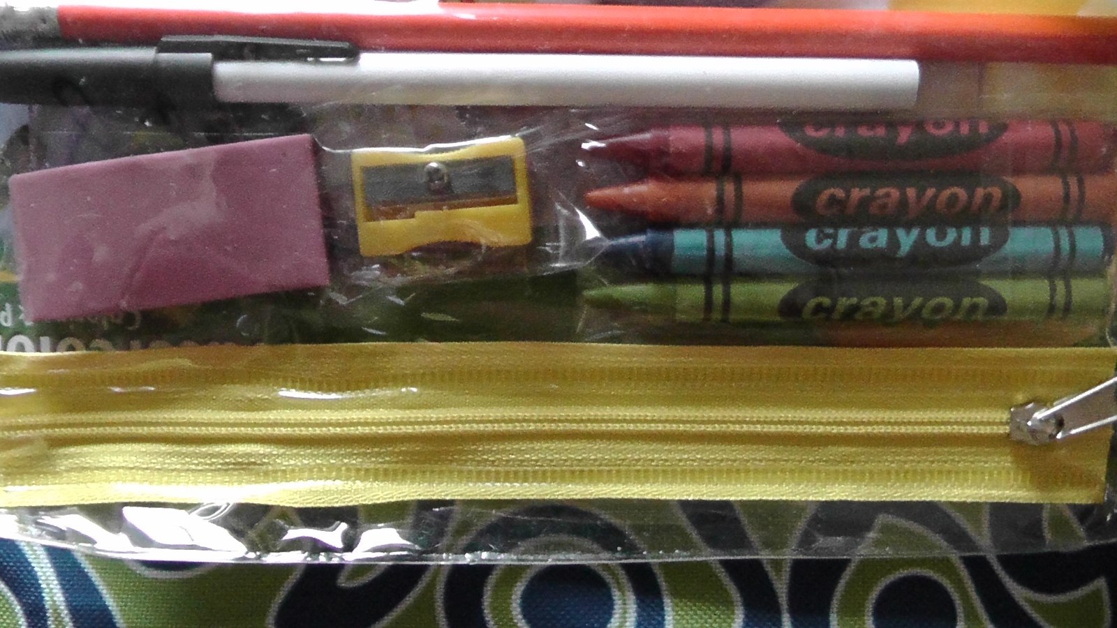 Crayola Fun Kit/ Baby Sitting Kit