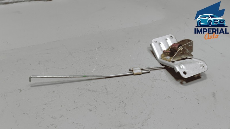 Used Freightliner 2022 Door Latch Anti Theft Shield Retainer Left Driver Side OEM