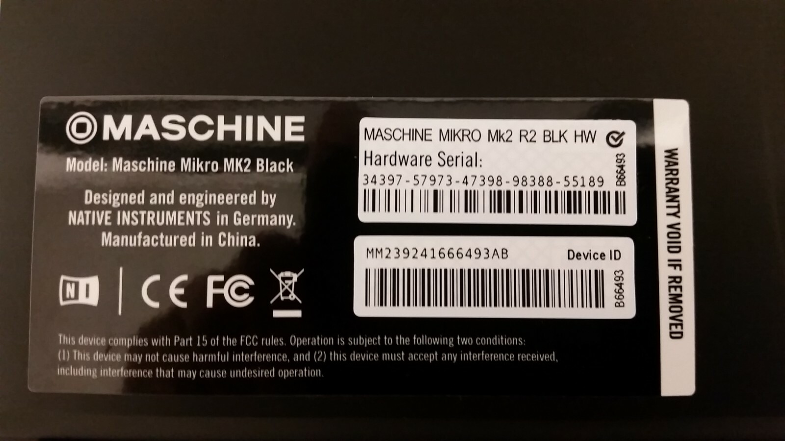 *NEW* Native Instruments Maschine Mikro MKII R2 BLK HW groove production system