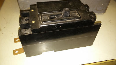GE TRUMBULL ELECTRIC AT22020 USED GOOD SHAPE 2P 20A 240V BREAKER SEE PICS #A94