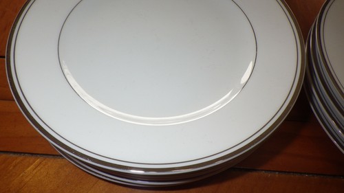 Sincerity by IMPERIAL China Bread and Butter/Dessert Plates 10 6.25