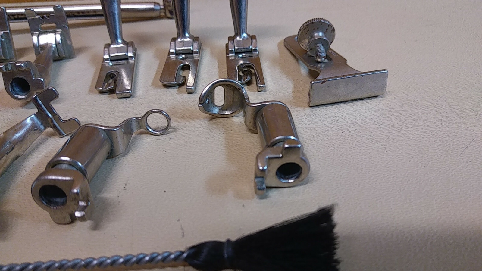 Vintage Bernina Sewing Machine Presser Foot Lot Accessories Attachments Hoop