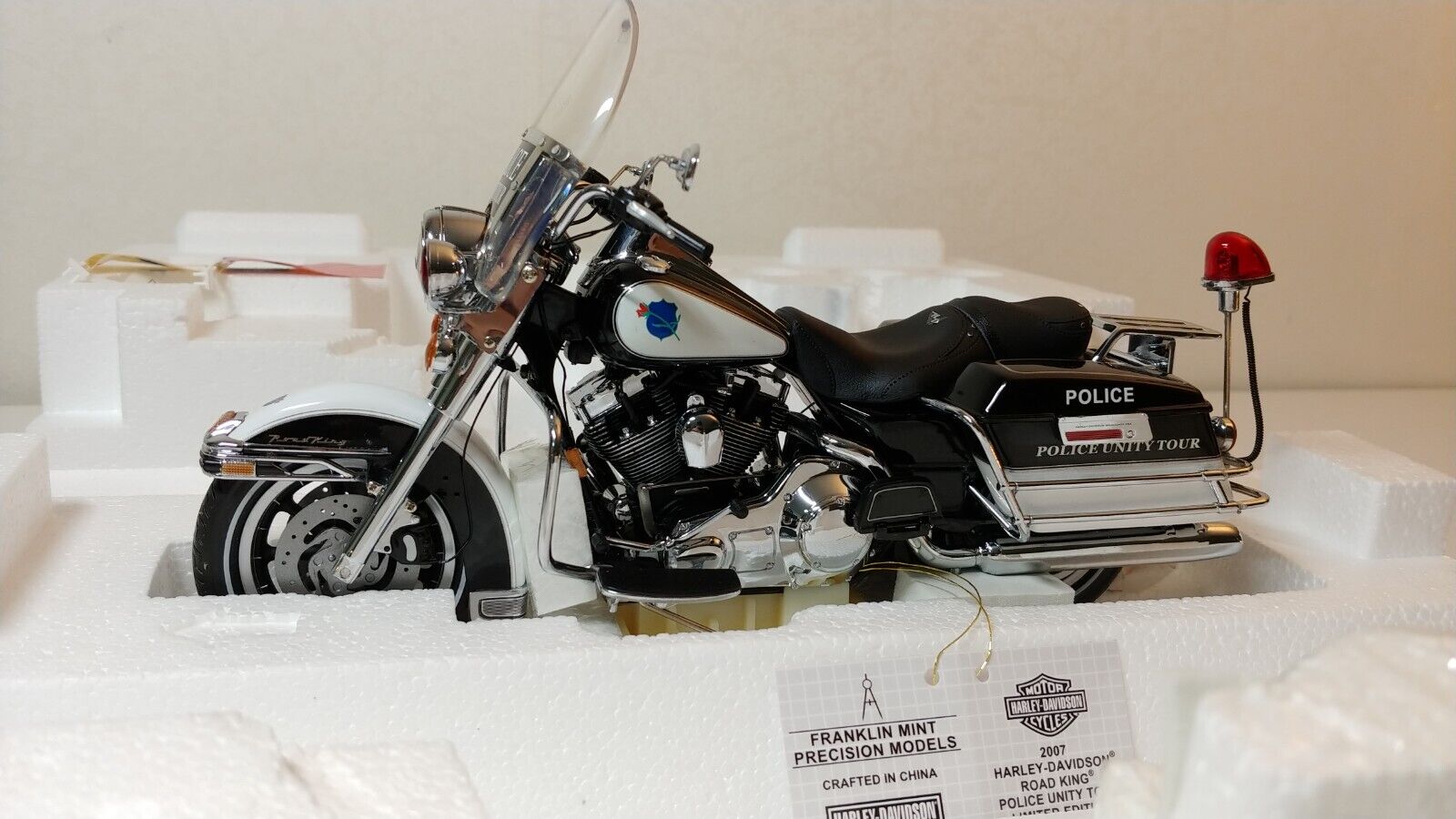 1/10 Franklin Min 2007 Harley-Davidson Road King Police 1/10 Franklin Min 2007 Harley-Davidson Road King Police