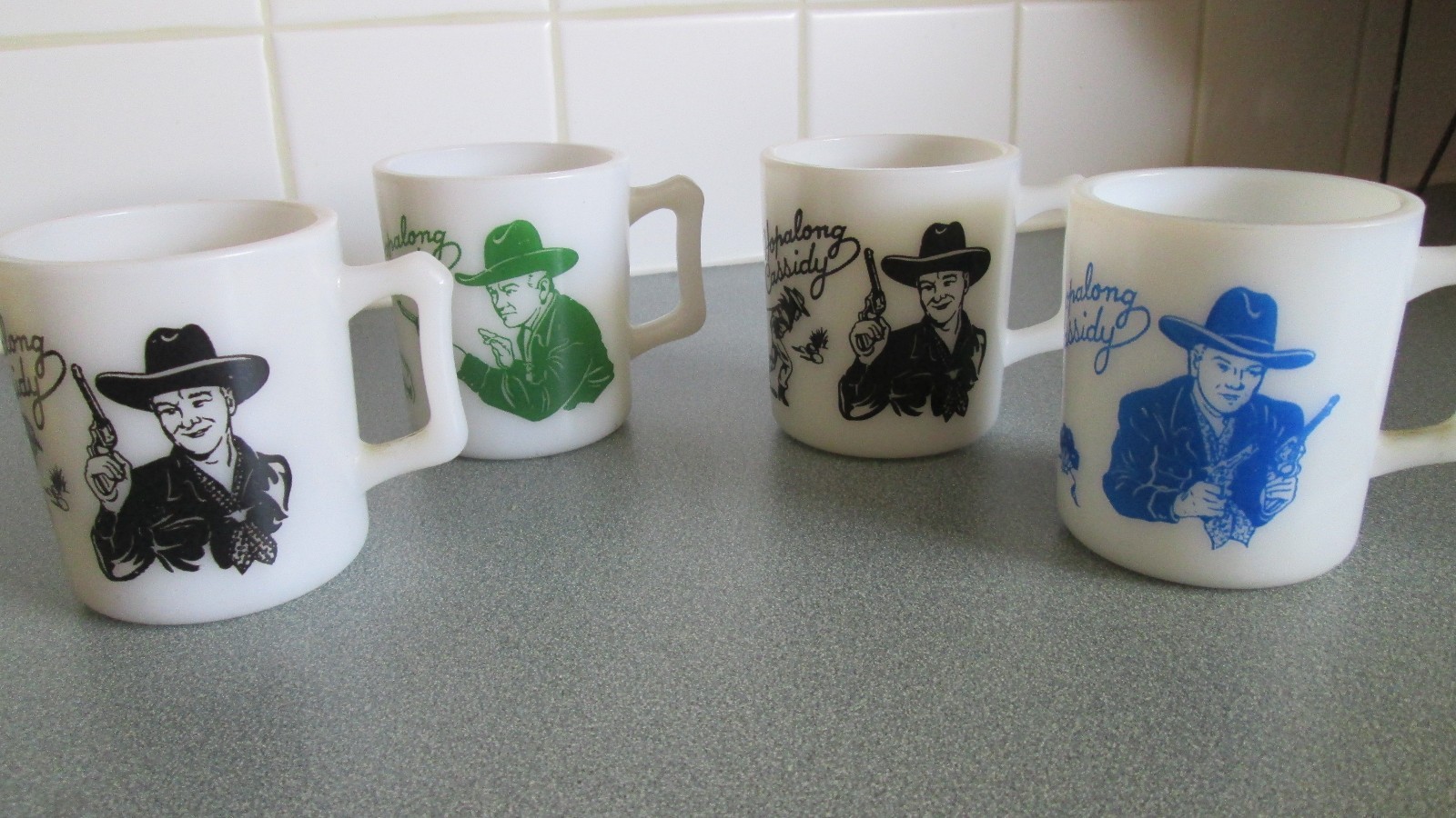 Vintage Hopalong Cassidy Children's Childs Cup Mug Set Cowboy w/ Horse