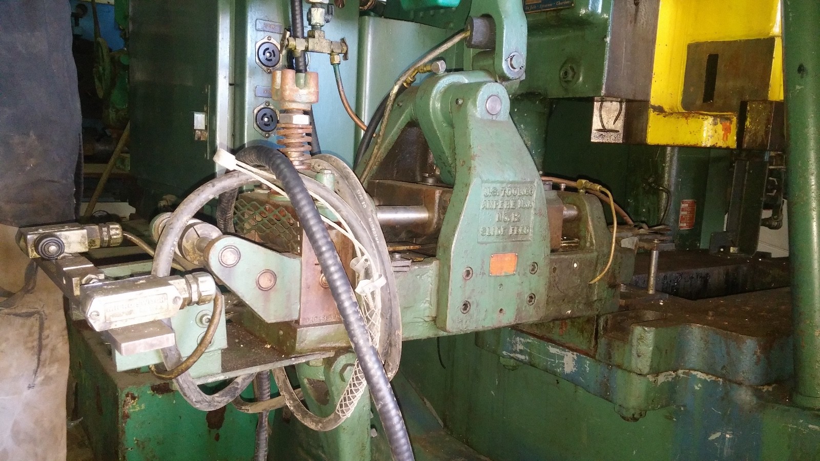 V & O 45 Ton punch press, Air Clutch, adjustable slide, great condition!