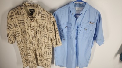 GANDER  GUIDE SERIES COLUMBIA PFG BUTTON DOWN SHORT SLEEVE MENS SIZE MEDIUM