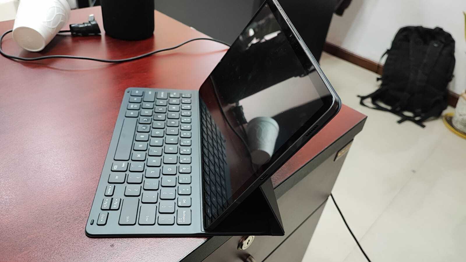 SAMSUNG Galaxy Tab S9 FE Book Cover Keyboard Slim EF SAMSUNG Galaxy Tab S9 FE Book Cover Keyboard Slim EF