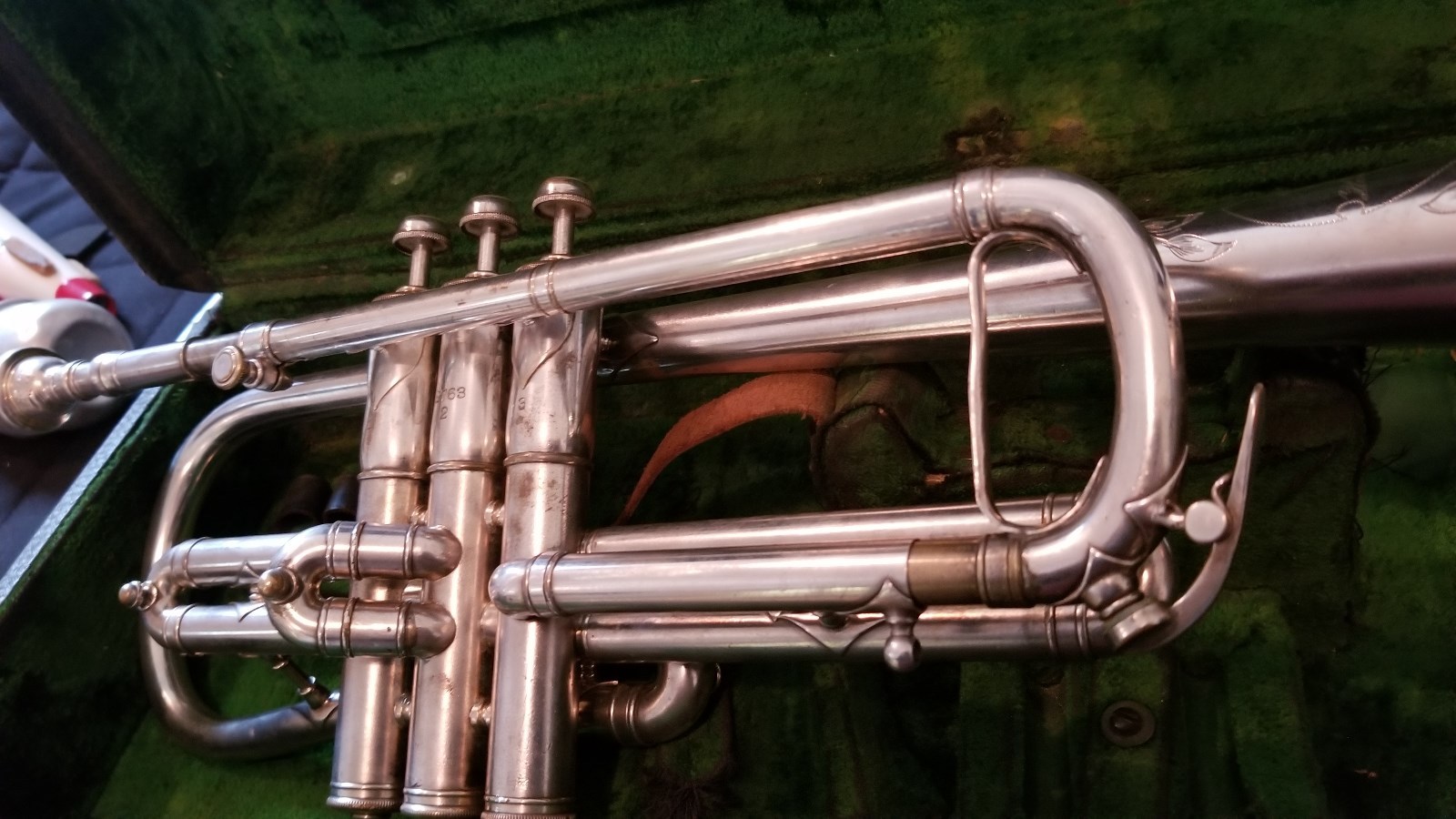 Vintage Harry B Jay “Columbia” cornet in original case NICE s.n. 2763 ca. 1914