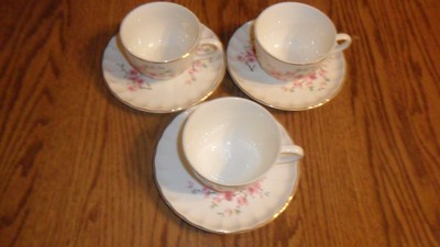 Vintage 1948 WS George Bolero Peach Cup and Saucer Sets